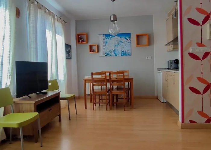 Ayemar * סיירה נבדה